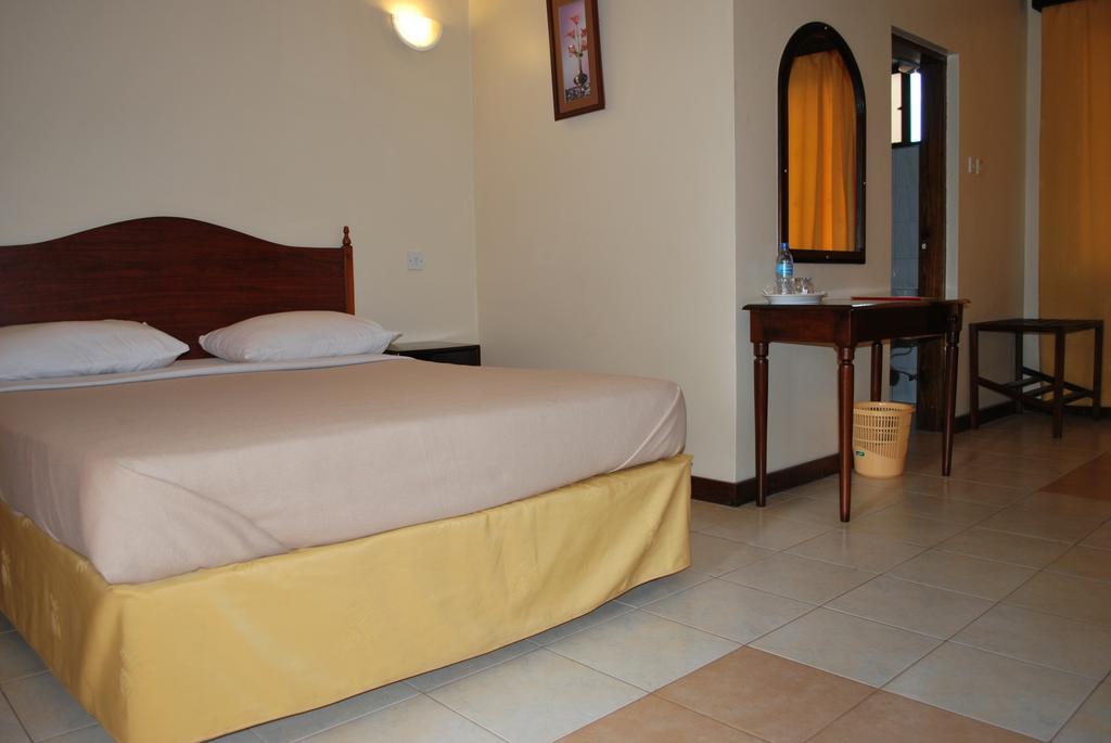 Parkview Inn Moshi Rom bilde